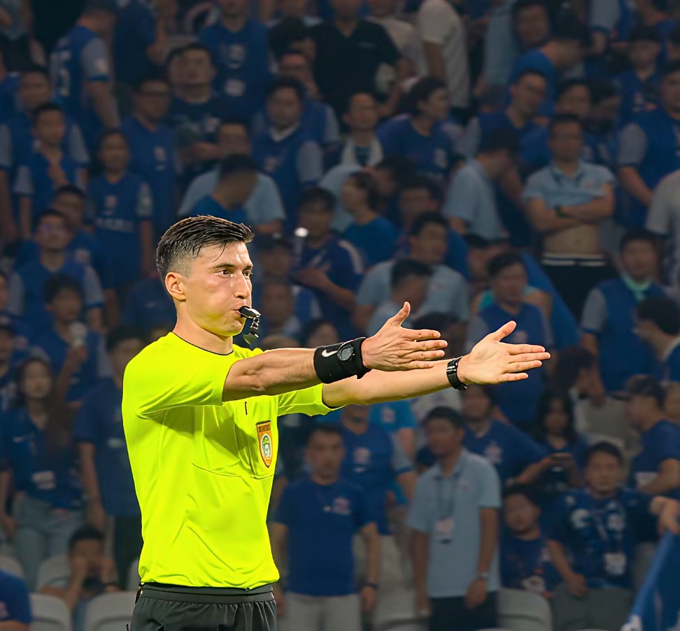 里程碑夜！山东泰山再遭质疑；德甲赛前刷纪录；信心回归；赛程密集仍需轮换的简单介绍