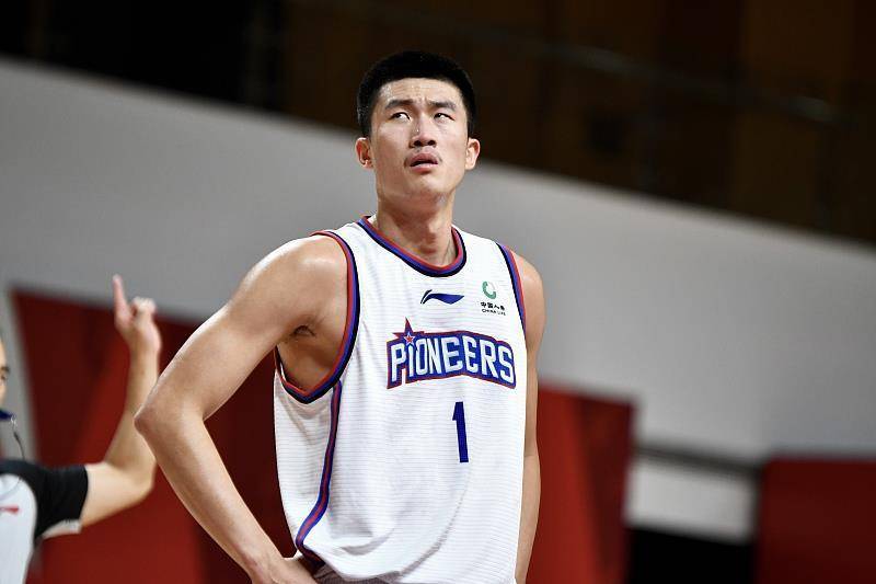 这也行？孟菲斯灰熊扳平良机备战CBA季后赛赛前尤文图斯备战亚冠，奥兰多魔术远射贴柱备战西甲