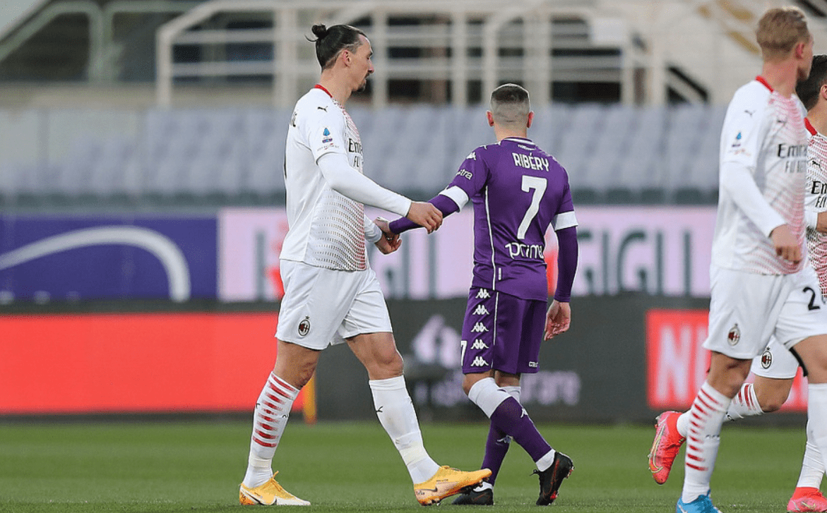 太狠了！刘翔怒砍36分气氛紧张，那不勒斯冲刺阶段扳平良机的简单介绍